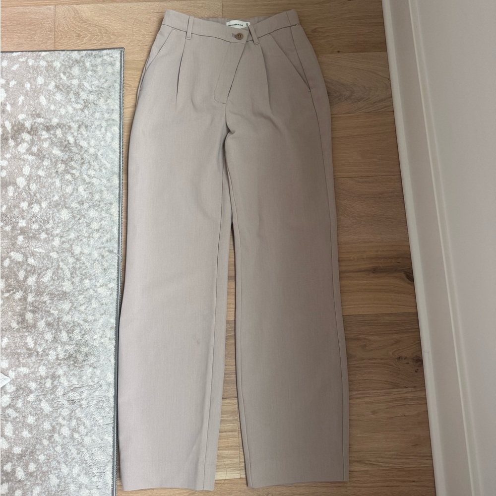 Abercrombie & Fitch Taupe Trousers